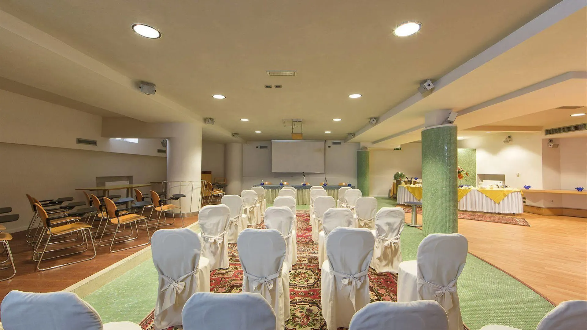 Hotel Delta 3*, Montevarchi